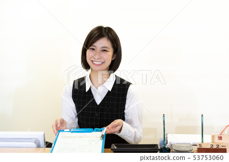 Medical reception 53753060