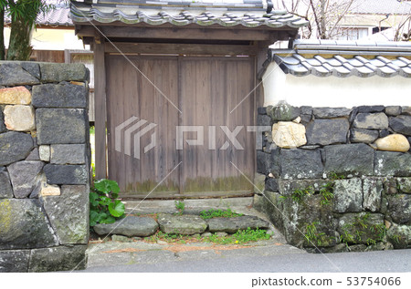 石垣和Sak市城鎮武士住宅的建設的大門 石垣和Sak市城鎮武士住宅的建設的大門 53754066
