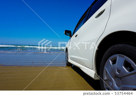 Driving a beach Senrihama, Ishikawa Prefecture 53754464