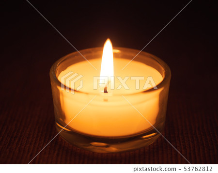 Candle 53762812