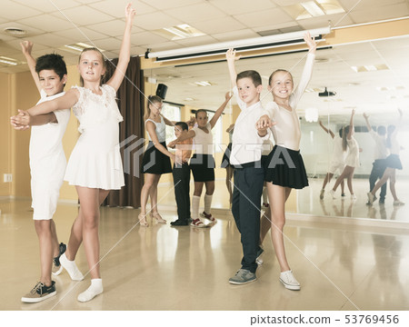 Children in dance studio Children in dance studio 53769456