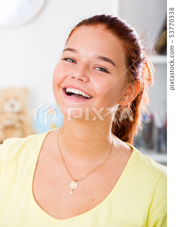 smiling teenager girl 53770338