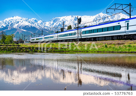 能夠欣賞梓和北阿爾卑斯山景色的《長野縣》白馬村 53776763