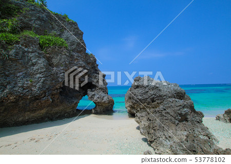 Miyakojima Ikenmajima的心岩 53778102