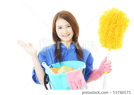 Female cleaning staff to guide 53780573