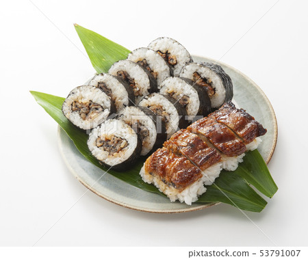 Anago的壽司捲和壽司卷 53791007