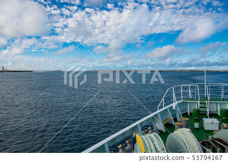 Okinawa Naha Port Asian Crossroads Breakwater Ferry Sazami 3 Bows Airplanes Just Before Landing 53794167