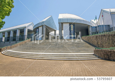 Hiroshima City Museum of Contemporary Art 53795607