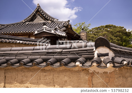 Hanok in Hahoe Village Hanok in Hahoe Village 53798232