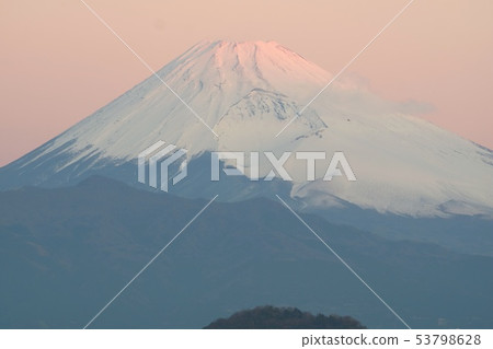 A place before the sunrise where the sun was only on the summit of Mt. Fuji A place before the sunrise where the sun was only on the summit of Mt. Fuji 53798628
