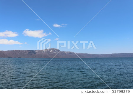 Lake Towada (Towada City, Aomori Prefecture) 53799279