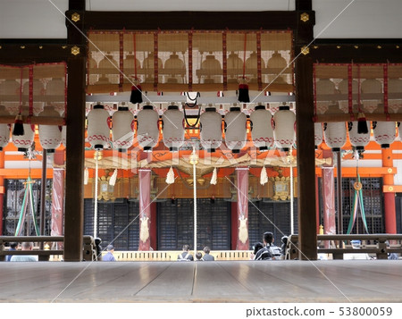 Kyoto Gion Yasaka Shrine Main Hall (Haiden) Kyoto Gion Yasaka Shrine Main Hall (Haiden) 53800059