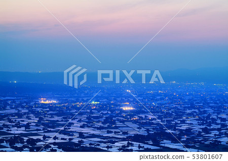 Tonami's scattered village 53801607