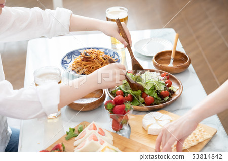 Home party 53814842