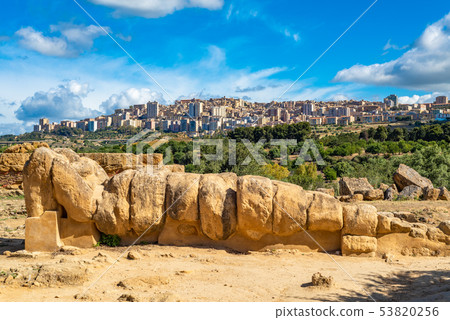 Statue of Atlas in the Temple of Olympian Zeus Statue of Atlas in the Temple of Olympian Zeus 53820256