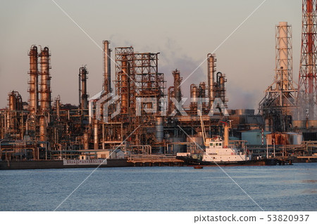 Evening thermal power plant 53820937