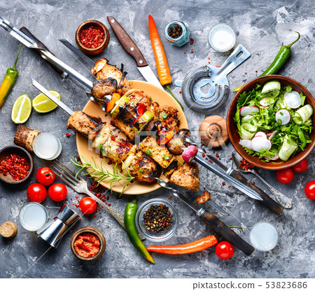 Grilled meat skewers or shish kebab Grilled meat skewers or shish kebab 53823686