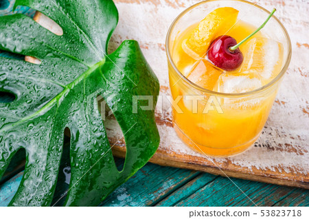 Summer orange drink 53823718