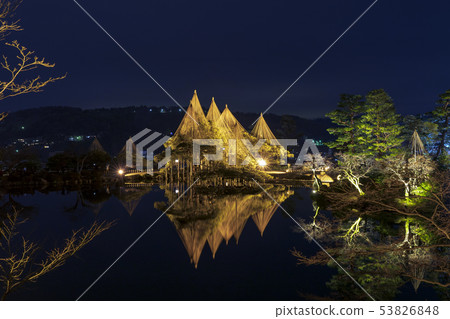 Winter Kanazawa trip Kenrokuen light up 53826848