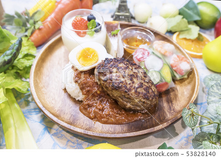 Hamburger and curry rice Spring roll and dessert plate 53828140