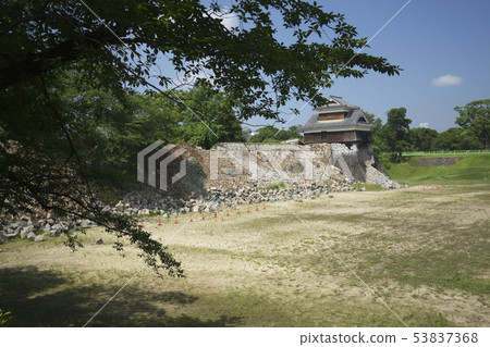 Kumamoto Castle and Ishigaki 53837368