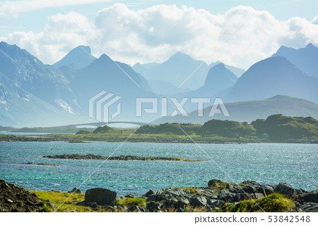 Lofoten 53842548