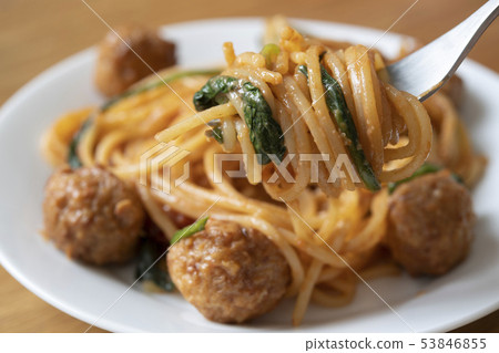Meatball tomato spaghetti Meatball tomato spaghetti 53846855