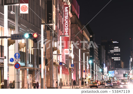 Tokyo cityscape in Japan "Muromachi 2-chome" and Nihonbashi Mitsukoshi etc. Tokyo cityscape in Japan "Muromachi 2-chome" and Nihonbashi Mitsukoshi etc. 53847119