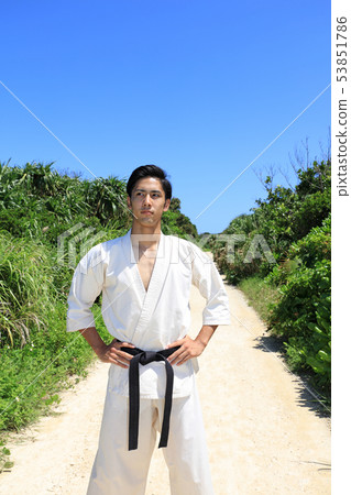 Men wearing Karate Men wearing Karate 53851786