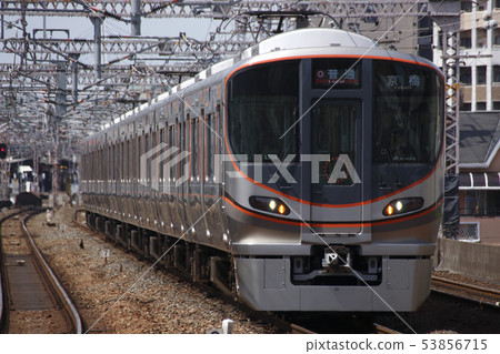 [JR-O] 大阪環狀線323系列列車（大阪市內循環運行） 53856715
