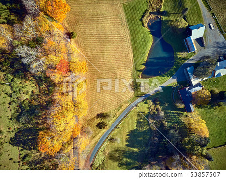 Farm at autumn in Woodstock, Vermont, USA 53857507