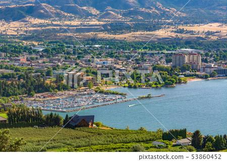 Magnificent view over Okanagan lake and the valley. Magnificent view over Okanagan lake and the valley. 53860452