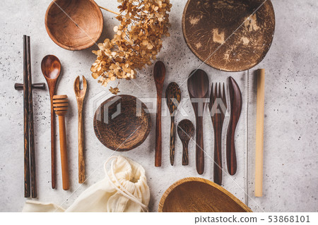 Eco friendly bamboo cutlery and dishes, zero waste 53868101