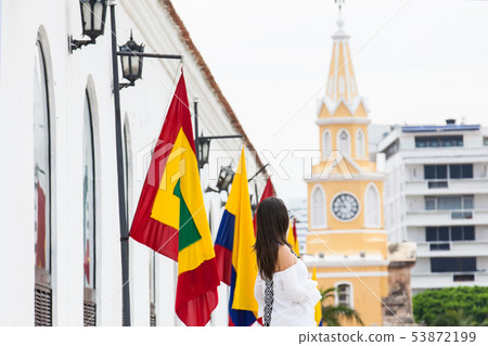 Woman walking around Cartagena de Indias Woman walking around Cartagena de Indias 53872199