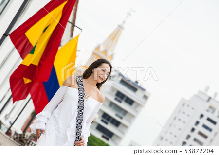Woman walking around Cartagena de Indias 53872204