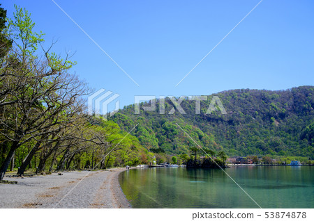 十和田湖的春天 十和田湖的春天 53874878