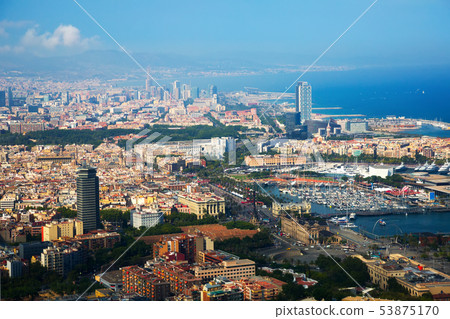 Historical neighbourhoods of Barcelona, view above 53875170