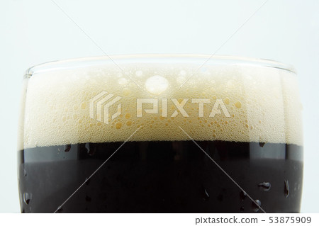 Full beer, cool beer 53875909