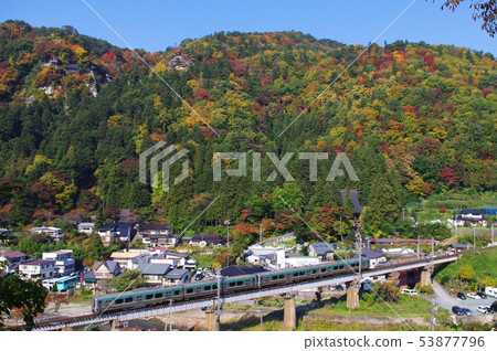 Yamadera in autumn colors 53877796