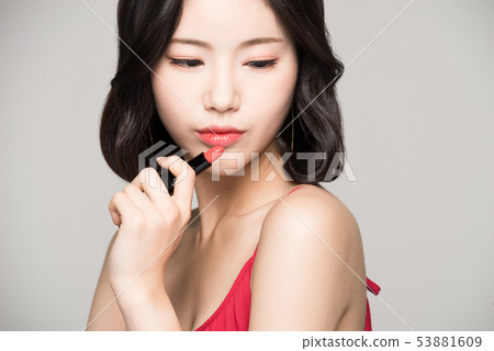 Women beauty 53881609