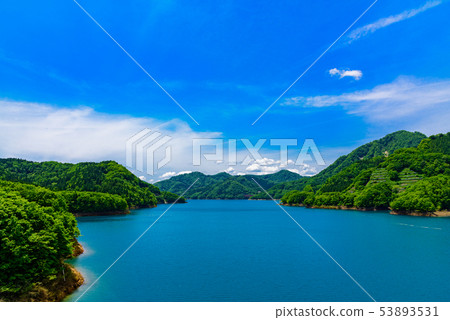 Treasure Lake 53893531