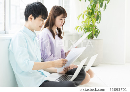 Startup Startup 53893701