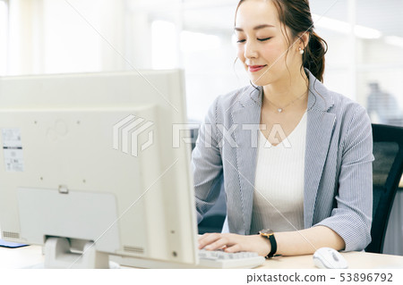 Woman business office Woman business office 53896792