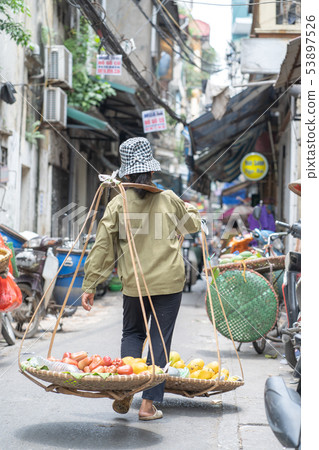 Vietnamese seller 53897526