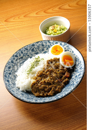 Keema curry salad set 53906357