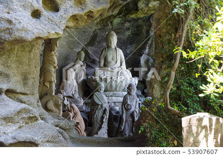 Kagoyama日本寺廟一百零五百羅漢石雕像組Okunoin的無洩漏洞穴（千葉縣阿波郡阿博郡）截至2019年5月 53907607