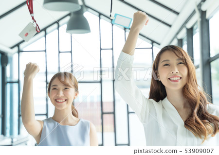 女性生意 53909007