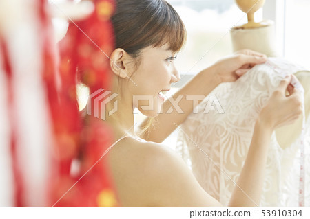 Female Apparel Designer 53910304