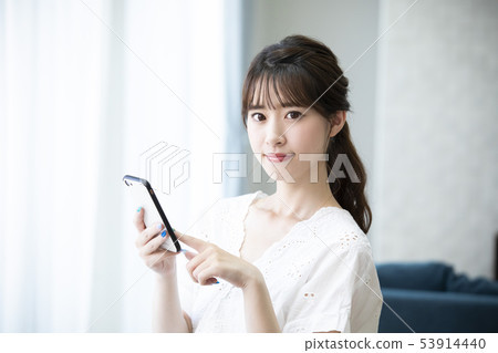 Young lady · Smartphone Young lady · Smartphone 53914440