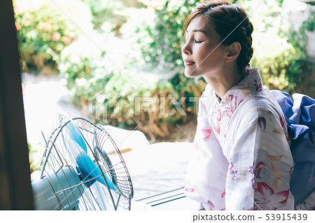 Yukata women and fans Yukata women and fans 53915439